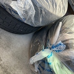 【215/65R16】スタッドレスタイヤ