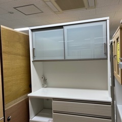 J3237 現行販売品 美品 ニトリ NITORI  ポスティア120 食器棚  キッチンボード キッチン収納 クリーニング済み 新品参考価格112,900円