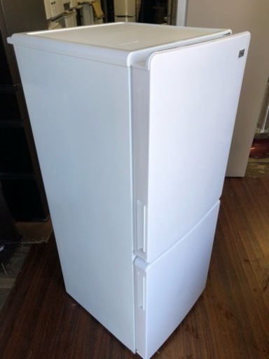 北九州市内配送無料　保証付き　ハイアール 霜取り不要・3段引出し式冷凍室がひとり暮らしに便利! 148L冷凍冷蔵庫(ブラック) ホワイト JR-NF148A-W