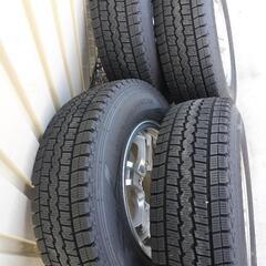 195/80R15 ハイエース　200系　アルミホイール　スタットレス