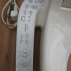 工事できます。要相談☆panasonic 温水洗浄便座 DL-ENX2E4-CP 2019年製