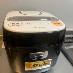 アイリスオーヤマ　炊飯器 RC-MA30-B