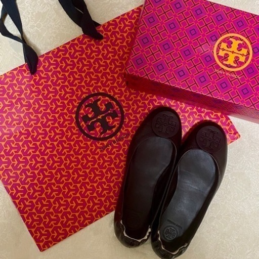 【箱・ショッパー付き】Tory Burch トリーバーチ 24 バレーシューズ