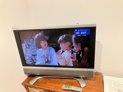 SHARP液晶テレビ　LC32AD5