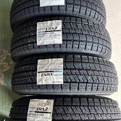 お話中:新品未使用 ブリジストン スタッドレスタイヤ軽自動車用