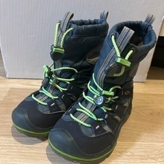 KEEN スノーブーツ　キッズ