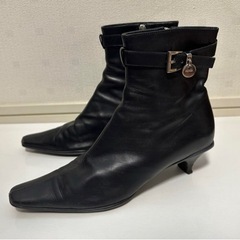 PRADA ブーツ