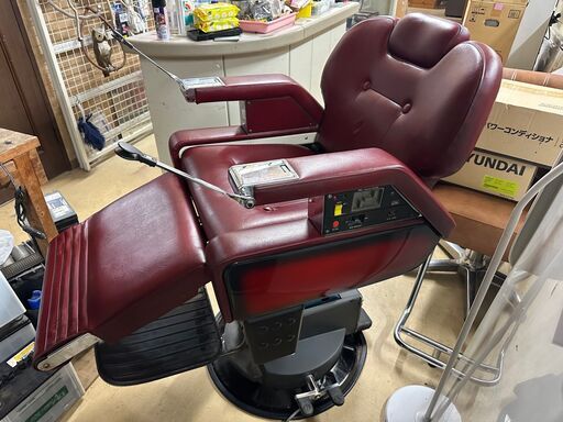 BELMONT　ベルモント　HI TECHNO　880　理容椅子 バーバーチェア　動作確認済みOK