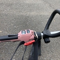 マキタMUR189DFCP ピンク / フルセット(3.0AhバッテリBL1830B×1+充電器DC18SD付) 18V 充電式草刈機 ループハンドル　リサイクルショップ宮崎屋　佐土原店　24.7.12F