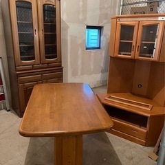 テーブル　テレビ台　食器棚