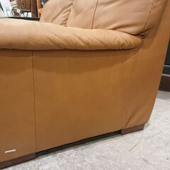 価格見直しました！NATUZZI｜ナツッジ｜総本革｜2人掛ソファ