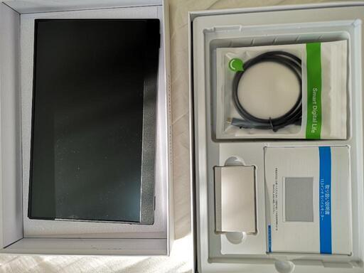 13.3インチ、ポータブルモニター中古品