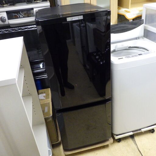 2019年製 三菱電機 冷蔵庫 （146L・右開き） 2ドア 配達設置対応/1カ月保証 MITSUBISHI ELECTRIC MR-P15D-B サファイアブラック