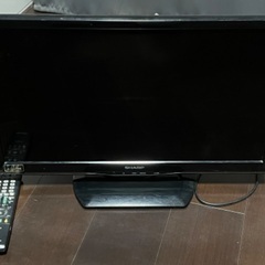 液晶カラーテレビ　24V型