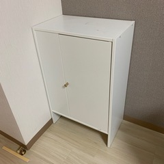 【無料】IKEA 棚 キャビネット 白