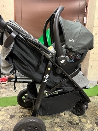 ベビーカー、ベビーキャリー、チャイルドシートにもなります！