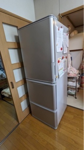 シャープ冷蔵庫2019年製350L