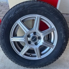 ブリヂストン　ブリザック　スタッドレスタイヤ　15インチ　2022年製