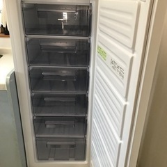 冷凍庫6段
