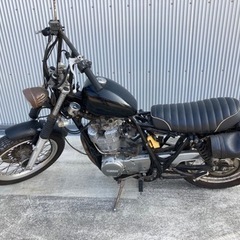 ヤマハ SR400 型式BC-RH01J