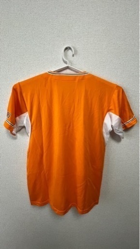 3月5日で出品打ち切ります ジャイアンツ 6 坂本選手 橙魂レプリカユニ