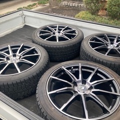 社外18インチホイール、グッドイヤー　ナビ7 225/45-18スタッドレス