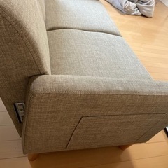 2人掛けソファー　美品　使用期間短いです