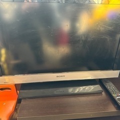 テレビ26V型とテレビ台