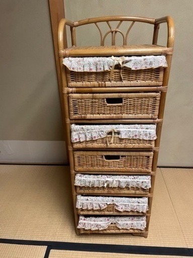 ラタン　衣装収納棚