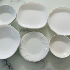 ヤマザキパンの白いお皿シリーズ 6種類各２枚をまとめて