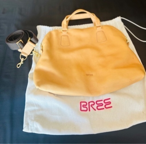 【新品未使用!!!】BREE 定価¥40,000肩掛け紐付き