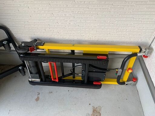【税込28万円】電動階段のぼれる台車ハンドル可変タイプ