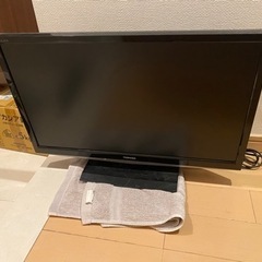 TOSHIBA 液晶テレビ　24型