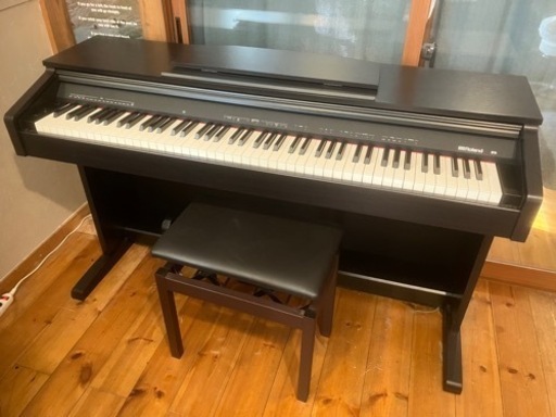 電子ピアノ 椅子付き　Roland RP30 88鍵盤　中古美品