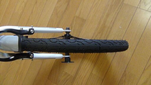 アイゼル ルフレ3 20インチ 週末限定価格】 【新品未使用】 アイゼル