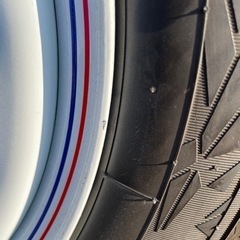 デイトナ 14インチ スタッドレス タイヤ ホイール ホワイト レッド＆ブルーライン 4本セット 155/65R14 トーヨー ギズ2 ホワイト 軽自動車 軽トラ GIZ2 5J +42