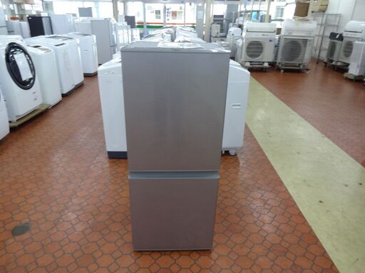 ID 377226　冷蔵庫２ドア　126L　アクア　２０１８年　AQR-13G(S)