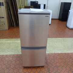 ID 163348　冷蔵庫２ドア　137L　シャープ　２０１８年　SJ-D14E-N ID 163348 冷蔵庫2ドア 137L シャープ 2018年 SJ-D14E-N