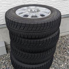 ブリヂストン　スタッドレスタイヤ　185/70R14 88Q