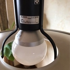 YAMAGIWAのダイニングペンライト