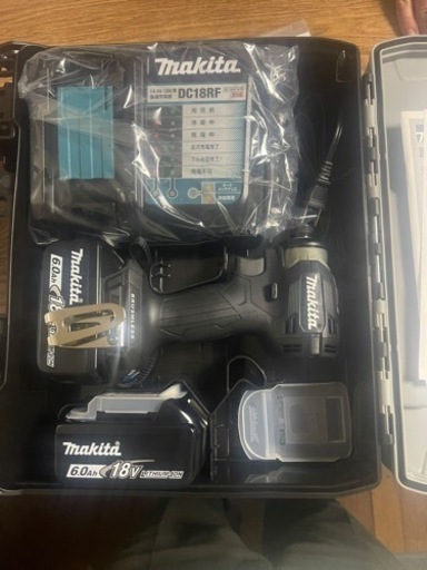 Makita インパクトドライバー　新品