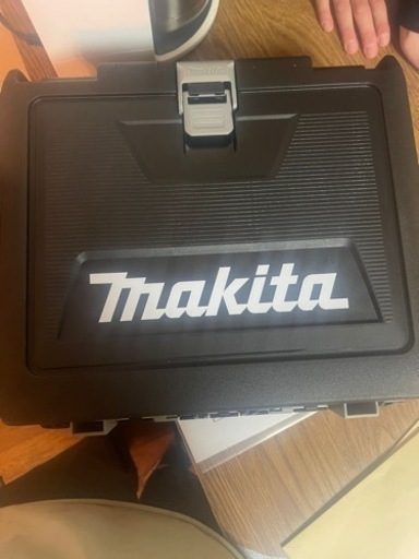 Makita インパクトドライバー　新品