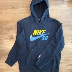 NIKE SB パーカー　Sサイズ