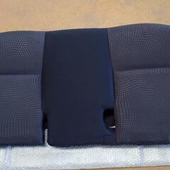 K13マーチニスモ　リヤシート