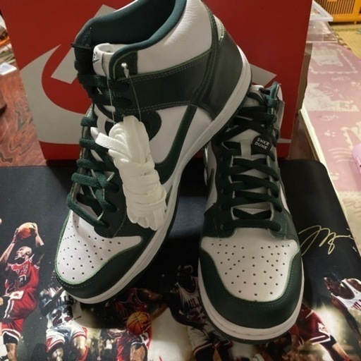 スニーカー NIKE DUNK HI SP Green