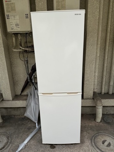 アイリスオーヤマ　ノンフロン冷凍冷蔵庫