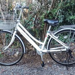 ★お届け可！★ ブリヂストン 26インチ 『アルベルト』自転車 ベルト式 内装3段変速 オートライト