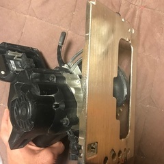 マキタ　125ミリ　充電式丸ノコ