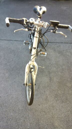 商談中、20インチ電動自転車６段