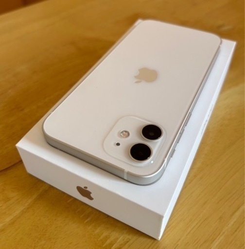 【極美品】 iPhone 12 ホワイト 64 GB SIMフリー